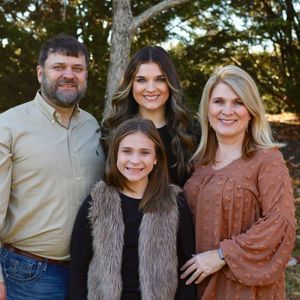 Meet your Posher, Kyra